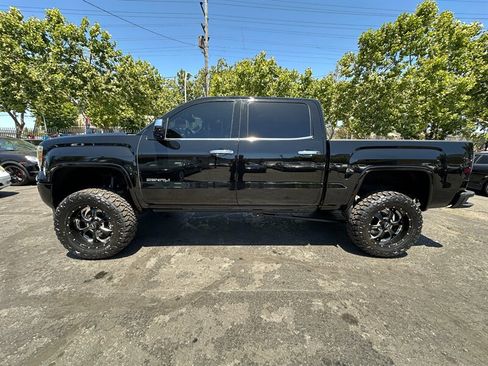 Used 2014 GMC Sierra 1500 Denali w/ Driver Alert Package image 8