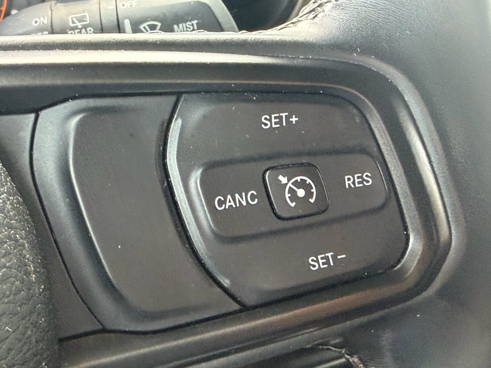 Used 2020 Jeep Wrangler Sport AWD/4WD image 26