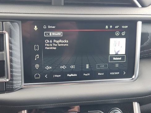 Used 2024 GMC Yukon Denali w/ Denali Reserve Package image 18