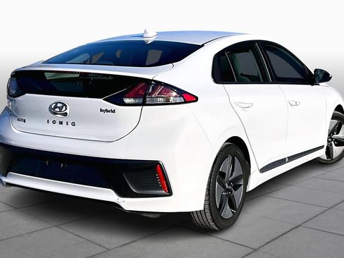 Used 2022 Hyundai Ioniq SEL image 13