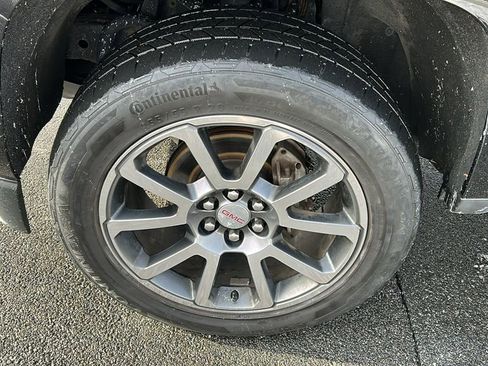 Used 2017 GMC Canyon SLT w/ Driver Alert Package image 6