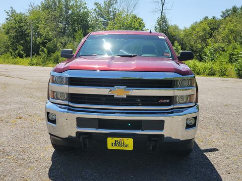 Used 2015 Chevrolet Silverado 2500 LT w/ Z71 Package, Off-Road AWD/4WD image 2