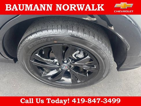 Used 2024 Buick Encore GX Sport Touring w/ Comfort Package AWD/4WD image 32