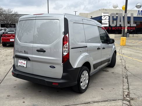 Used 2023 Ford Transit Connect XL image 7