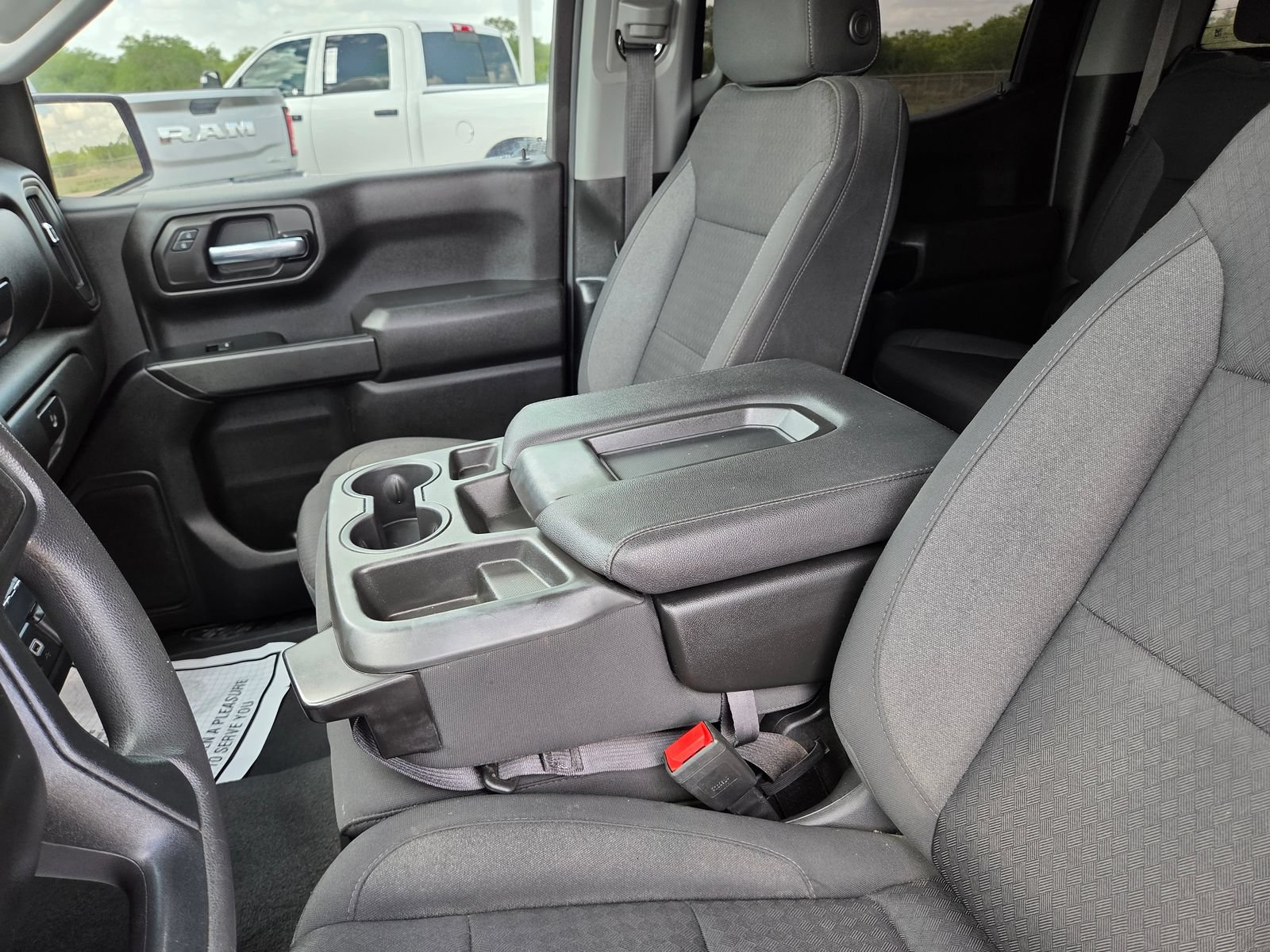 Used 2024 Chevrolet Silverado 1500 Custom w/ LPO, Dark Essentials Package RWD image 27