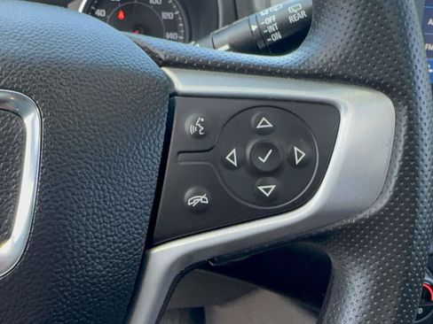 Used 2023 GMC Terrain SLE w/ Driver Convenience Package AWD/4WD image 15