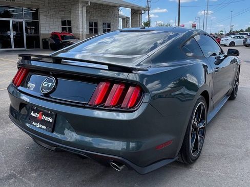 Used 2016 Ford Mustang GT Premium w/ Equipment Group 401A RWD image 4