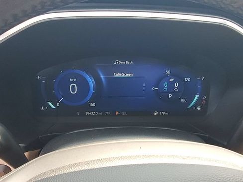 Used 2020 Ford Escape Titanium AWD/4WD image 11