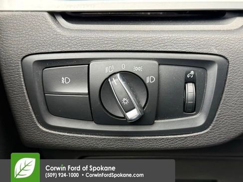 Used 2018 BMW X1 xDrive28i AWD/4WD image 27