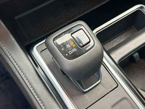 Used 2023 Nissan Pathfinder SL w/ SL Premium Package AWD/4WD image 25