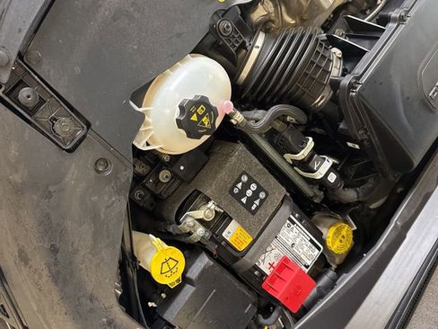 Used 2023 Jeep Compass Latitude w/ Convenience Group image 56