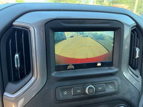 Used 2019 Chevrolet Silverado 1500 Custom w/ Custom Value Package AWD/4WD image 20