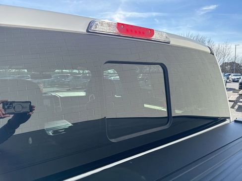 Used 2020 Ford F150 Lariat w/ Equipment Group 502A Luxury image 12