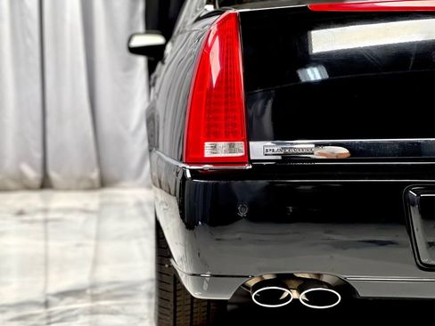 Used 2011 Cadillac DTS Platinum image 14