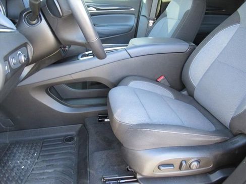 Used 2021 Buick Enclave Preferred image 15