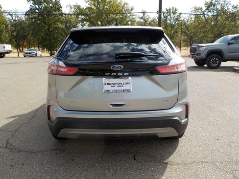 Used 2022 Ford Edge SEL image 4
