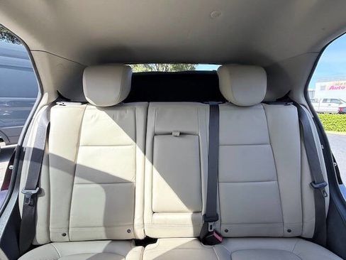 Used 2018 Buick Encore Premium image 12