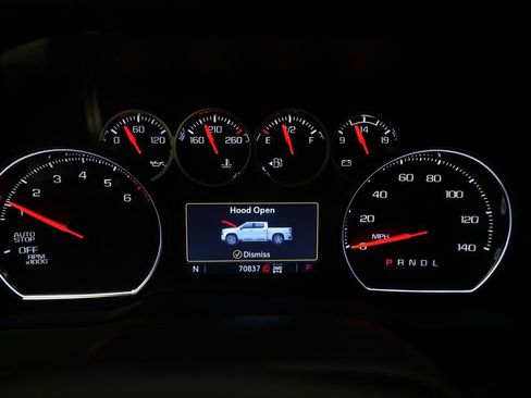 Used 2022 Chevrolet Silverado 1500 LT AWD/4WD image 2