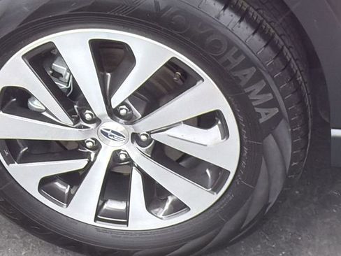 Certified 2025 Subaru Outback Premium AWD/4WD image 11
