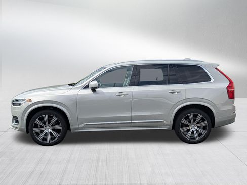 Used 2022 Volvo XC90 T6 Inscription w/ Advanced Package AWD/4WD image 4