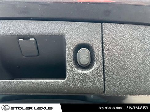 Used 2015 GMC Yukon SLT w/ Open Road Package image 11