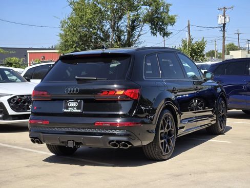 New 2026 Audi SQ7 Prestige AWD/4WD image 8