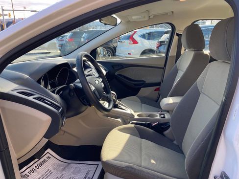 Used 2012 Ford Focus SE image 9