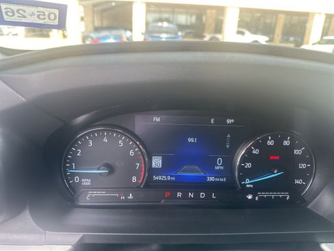 Used 2022 Ford Explorer XLT w/ Equipment Group 202A RWD image 10