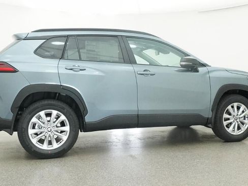 New 2026 Toyota Corolla Cross LE FWD image 26
