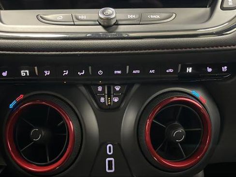 Used 2024 Chevrolet Blazer RS w/ Enhanced Convenience Package image 17