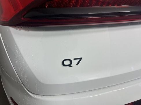New 2026 Audi Q7 3.0T Premium Plus AWD/4WD image 19