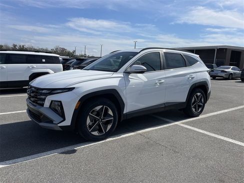 New 2025 Hyundai Tucson SEL image 13
