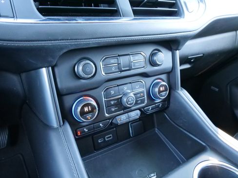 Certified 2022 Chevrolet Tahoe LT w/ Luxury Package image 27