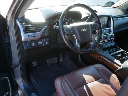 Used 2019 Chevrolet Tahoe Premier w/ Premier Plus Edition AWD/4WD image 20