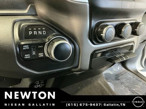 Used 2020 RAM 1500 Big Horn AWD/4WD image 11