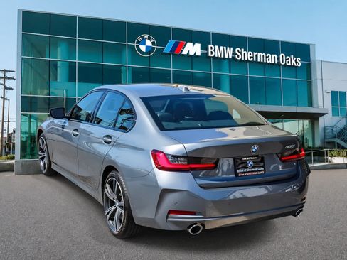 Certified 2023 BMW 330i Sedan w/ Premium Package RWD image 6