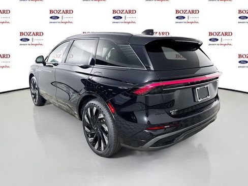 New 2026 Lincoln Nautilus Reserve w/ Jet Appearance Package AWD/4WD image 6