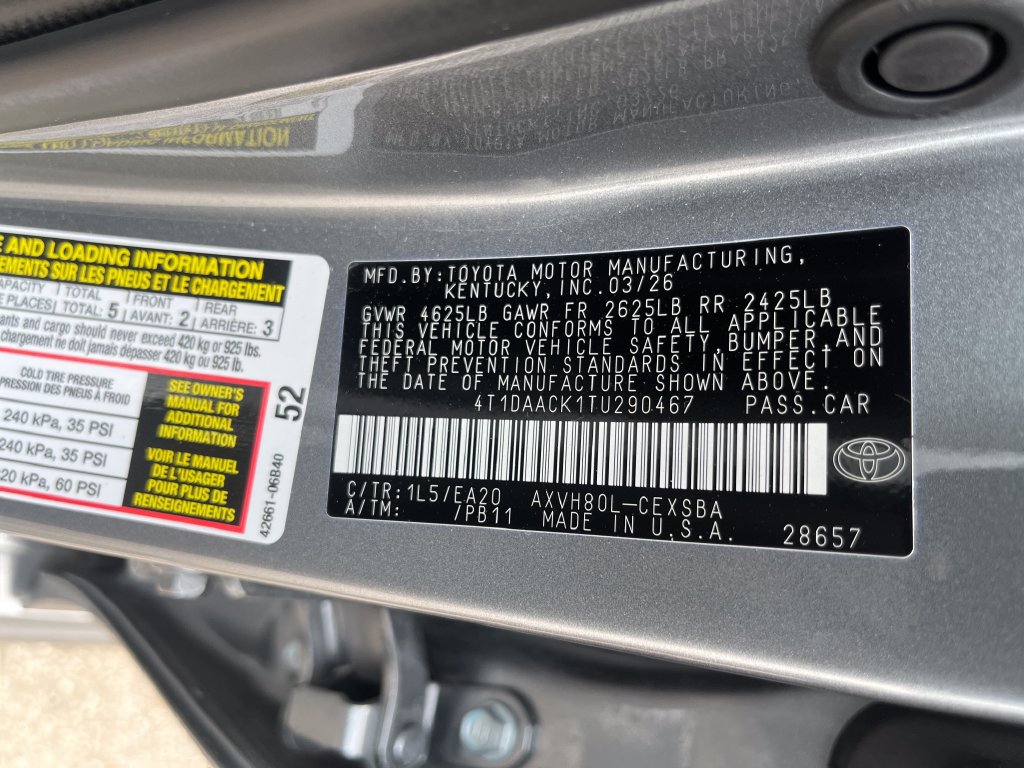 Used 2026 Toyota Camry SE FWD image 31
