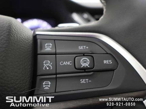 New 2026 Jeep Grand Cherokee L Limited AWD/4WD image 16