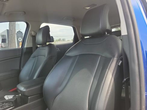 Certified 2023 Kia Sportage EX FWD image 14