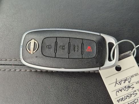Used 2025 Nissan Sentra SV FWD image 33