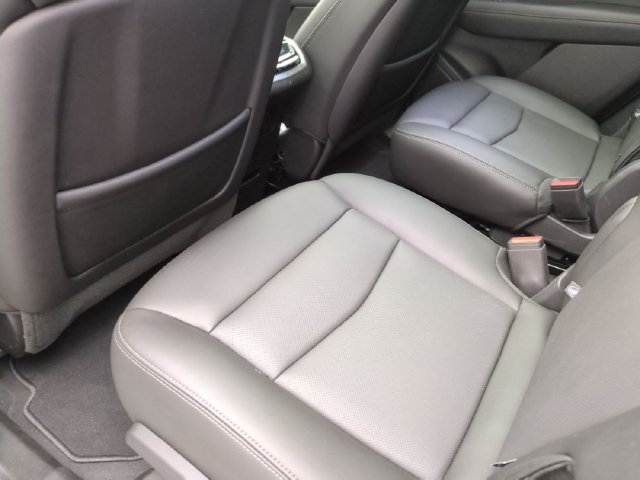 Used 2024 Cadillac XT6 Premium Luxury w/ LPO, Floor Liner Package AWD/4WD image 23