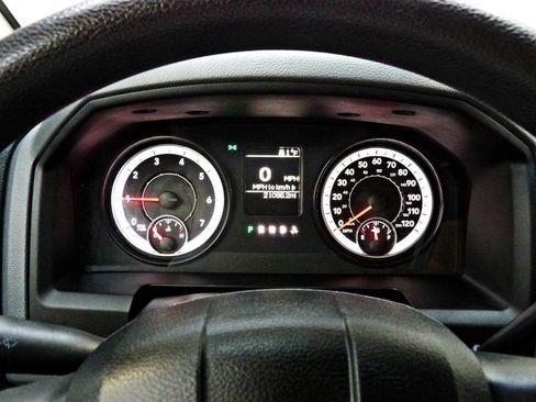 Used 2015 RAM 1500 Tradesman RWD image 14