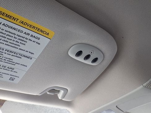 Used 2022 Ford Edge SEL w/ Convenience Package image 14