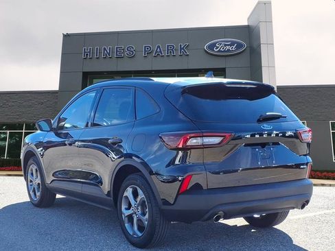 Certified 2025 Ford Escape ST-Line image 5