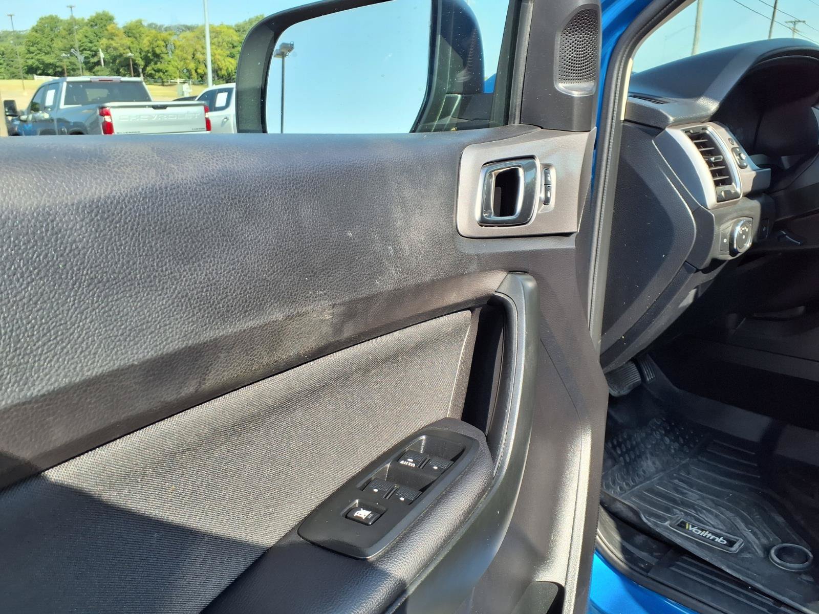 Used 2021 Ford Ranger XLT w/ Equipment Group 301A Mid AWD/4WD image 14