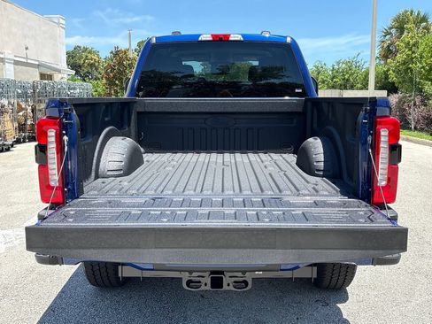 New 2026 Ford F250 XLT w/ XLT Premium Package AWD/4WD image 9
