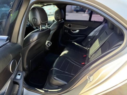 Used 2020 Mercedes-Benz C 300 4MATIC Sedan image 25