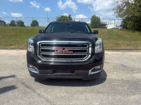 Used 2015 GMC Yukon XL SLT w/ Open Road Package RWD image 3