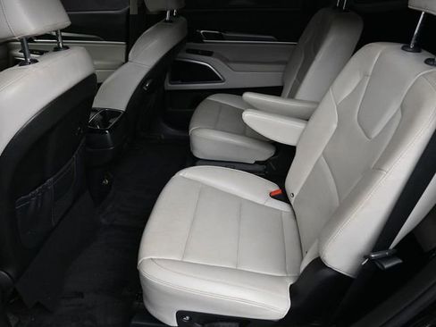 Used 2020 Kia Telluride S image 21